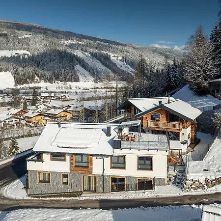 Holzlodge Deluxe - Alpine - Bergblick Apartment *