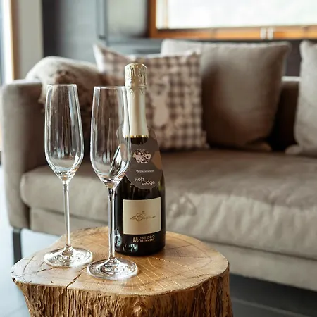 Holzlodge Naehe Obertauern * ラートシュタット