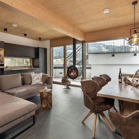 Apartment Holzlodge Deluxe - Alpine - Bergblick